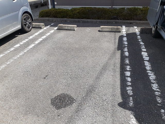 アメニティ１０の駐車場