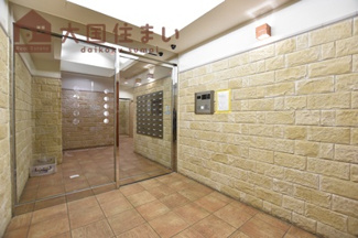 【エントランス】