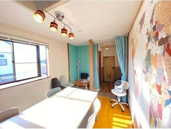 ミナミ・アパートAの居間・リビング