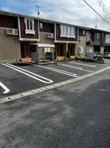 駐車場に車を止められます