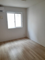 内装は落ち着いています