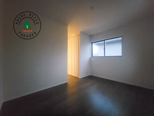 福津市若木台2丁目第1-2棟（2号棟）の和室|将来的に、琉球畳を引きまして和室風にすることも可能です。