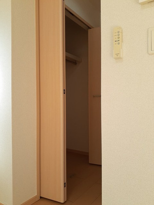 【収納】 | YNハイムⅡ | 荷物の多い方でも安心♪大型クローゼット