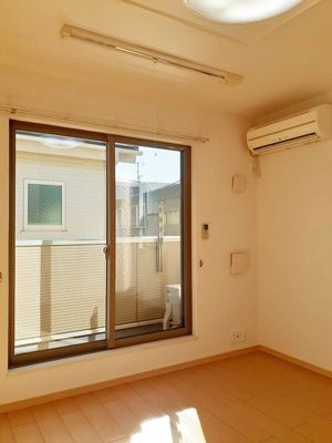 【居間・リビング】 | YNハイムⅡ | 最上階・角部屋♪明るいリビング♪