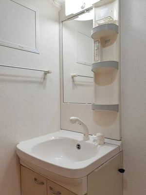 【洗面所】 | YNハイムⅡ | 嬉しい独立洗面所・室内洗濯機置き場