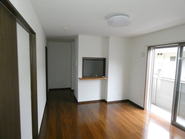 コレット中野の居間・リビング