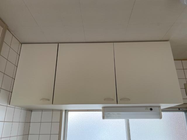 リバティはなみずきＡ・Ｂの内装|キッチン吊り戸棚