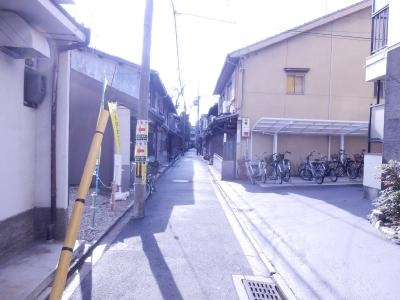 北浅ハイツの周辺|前面道路