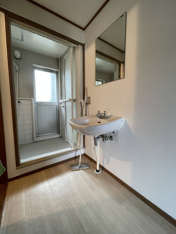 鶴甲コーポ11号館の内装