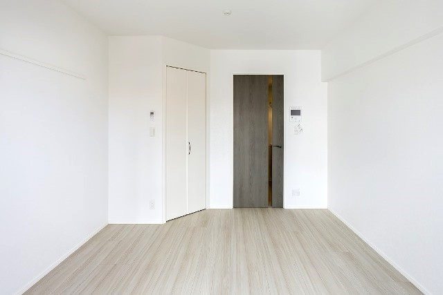 エンクレスト大博通りAPEXの居間・リビング|使いやすいリビングです