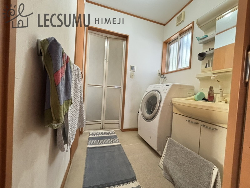 姫路市川西台/中古戸建の洗面所