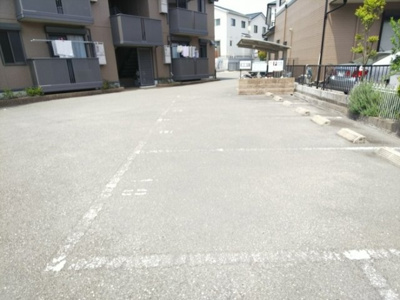 【駐車場】 | ウエストリヴァーⅡ
