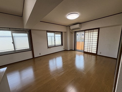 【居間・リビング】 | シャンボール香椎宮前 | リビングダイニング