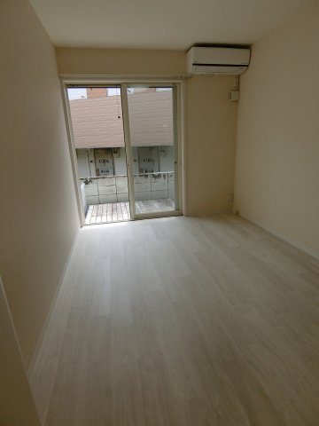 クレドメゾン白楽の居間・リビング|同仕様