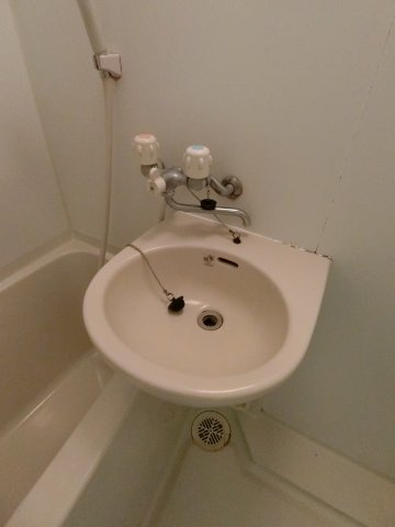 クレドメゾン白楽の洗面所|同仕様