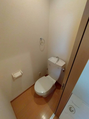 【トイレ】 | Renovation Miura(リノベーションミウラ)