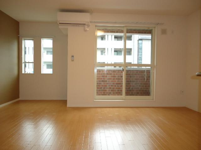 レスペランスの居間・リビング|リビング