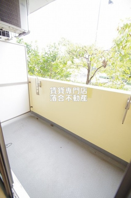 【バルコニー】 | キャッスルヒルズ | 開放感のあるバルコニー