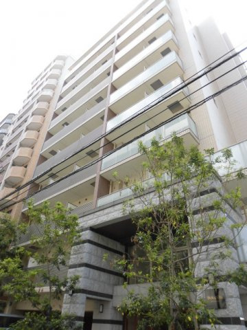 大阪市中央区東高麗橋の賃貸マンションの外観