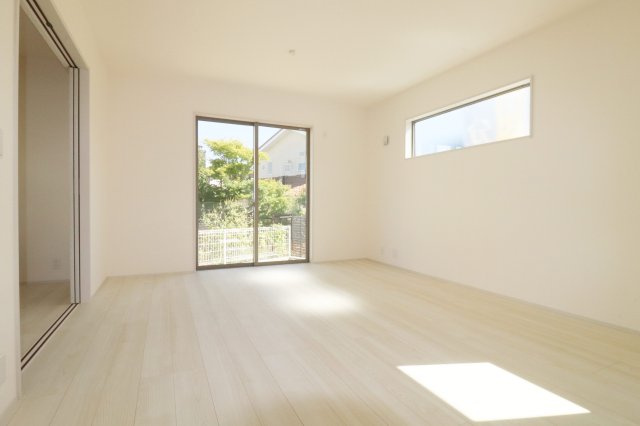 須賀川市森宿字安積田　　　　4号棟　　　西袋第1小学校、西袋中学区　の洋室|※同社施工例