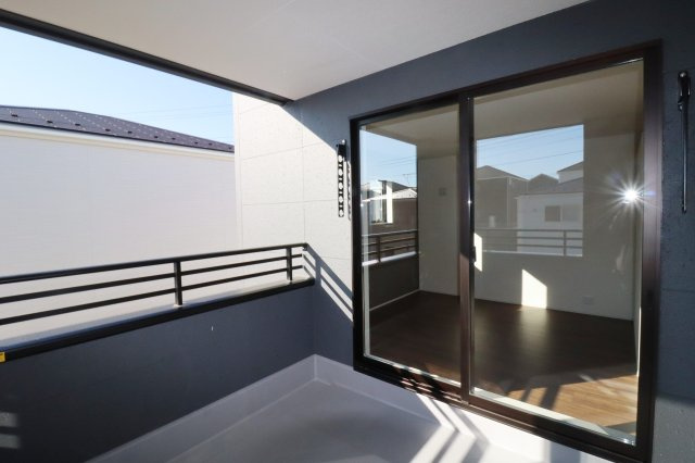 須賀川市森宿字安積田　　　　4号棟　　　西袋第1小学校、西袋中学区　のバルコニー