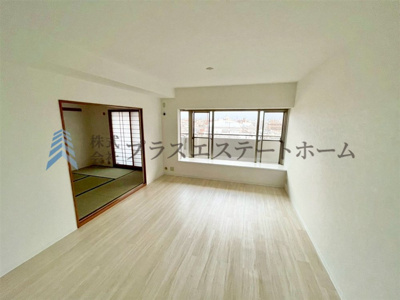 【その他】 | 岸里東パーク・ホームズ | リビングの窓は出窓になっています♪観葉植物に◎♪