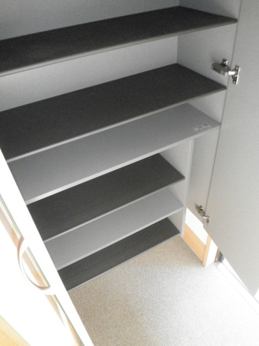 ペルーシェ B棟の収納|下駄箱
