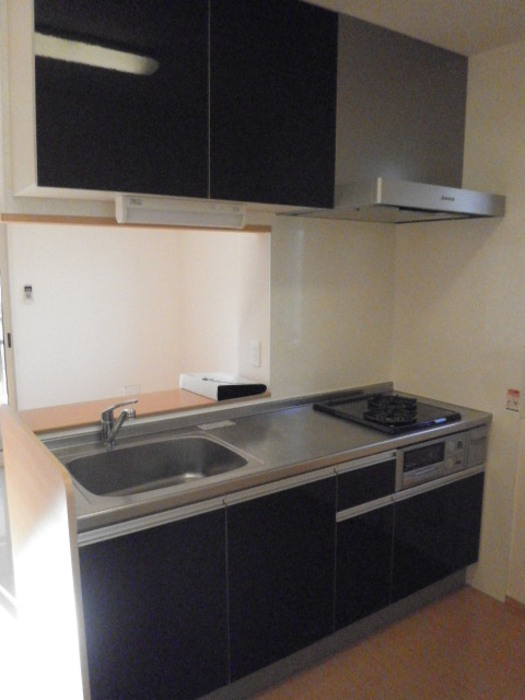 ペルーシェ B棟のキッチン|カウンターキッチン