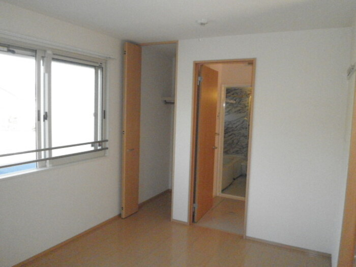 ペルーシェ B棟の洋室|洋室