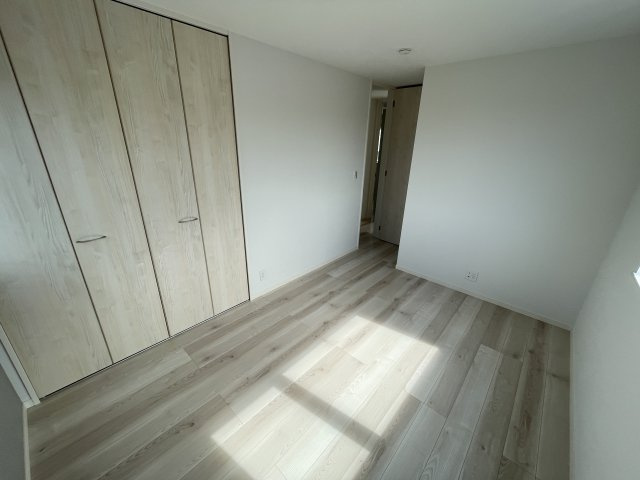 スカイタウン土気の洋室