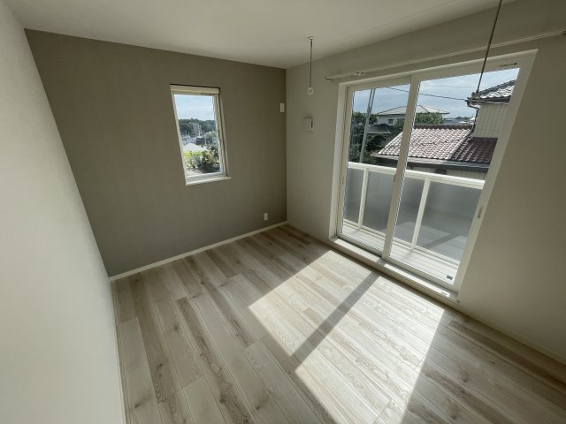 スカイタウン土気の洋室