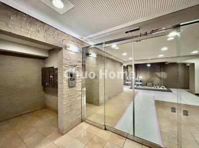 【防犯設備】 | ルイシャトレ綾瀬 | 【オートロック】オートロックシステムでセキュリティ充実。当たり前ですが、安全で安心して暮らすのって大事ですよね。お探しのご条件でオートロック付きの物件を探す方も多いですがやはりセキュリティは大事です。