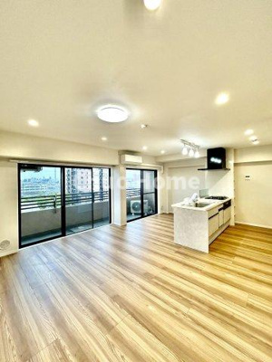 【居間・リビング】 | ルイシャトレ綾瀬 | 居間リビング