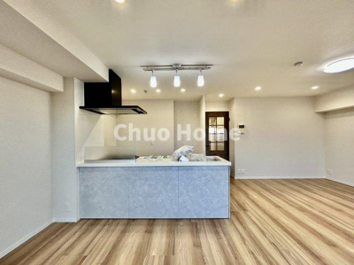 【キッチン】 | ルイシャトレ綾瀬 | ダイニングキッチン