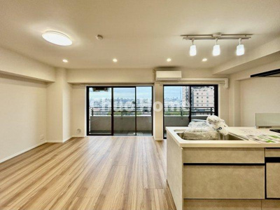 【ダイニング】 | ルイシャトレ綾瀬 | ダイニング