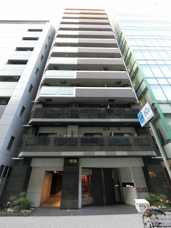 ルーエ本町の外観