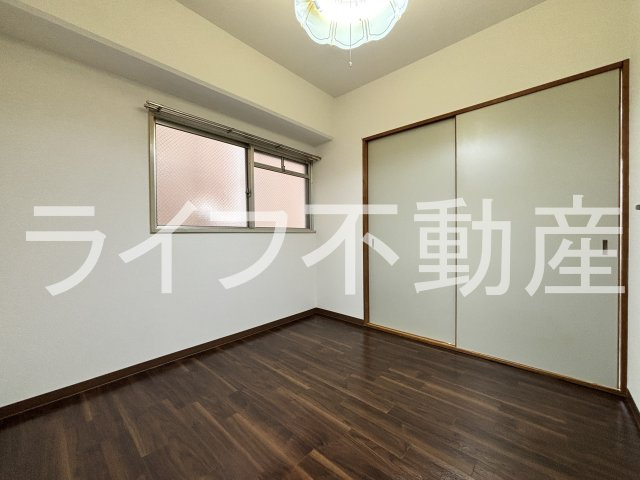 カーザ寿の内装|明るい色調の室内です