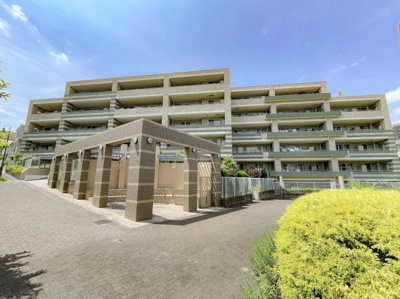 【外観】 | ミオカステーロ港北Ⅱ | 市営地下鉄ブルーライン「センター北」駅徒歩11分