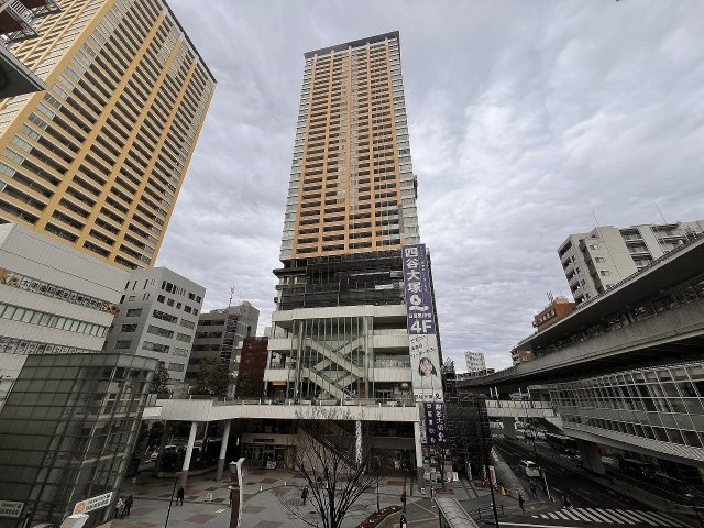 ステーションガーデンタワー