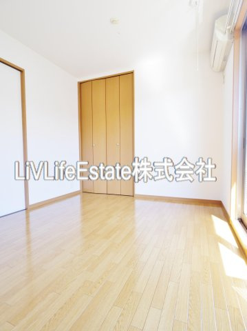 ドミール田無の洋室