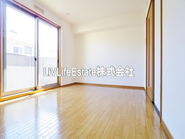 ドミール田無の居間・リビング