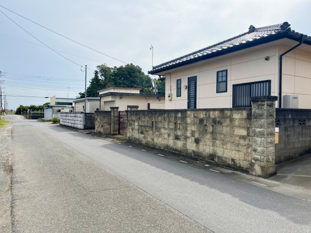 【前面道路含む現地写真】 | 深谷市畠山　中古戸建