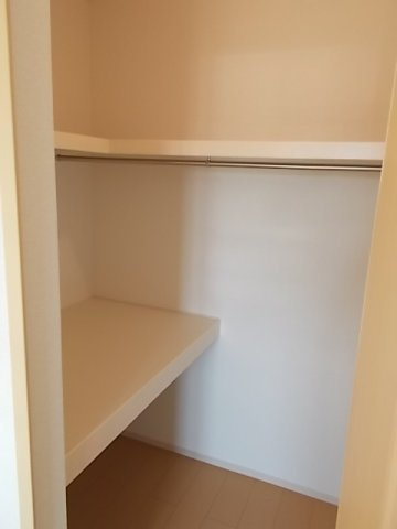 グリーンヒル七番館の収納|たっぷりとした収納スペースです
