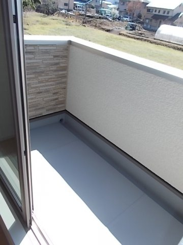 グリーンヒル七番館のバルコニー|落ち着いた時間を過ごせるバルコニーです