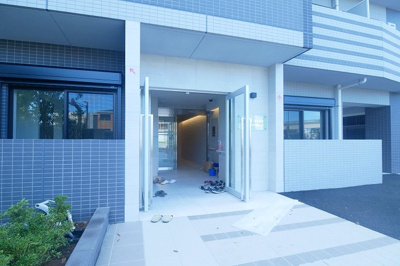 【外観】 | ラフィスタ志村坂上 | 外はこのようになっています