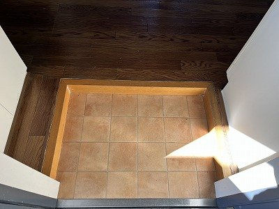 レオパレスアムールの玄関|シンプルで使いやすい玄関です