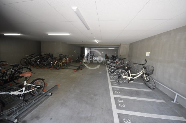 ファステート都島ピースのその他共用部分|ファステ―ト都島ピース　駐輪場
