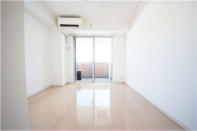 【居間・リビング】 | Dolce Vita 難波南