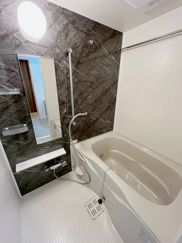 ソレイユの浴室