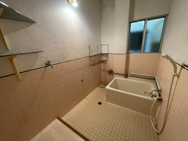 【浴室】 | 黒木綾戸貸家 | お風呂はリフォーム済です